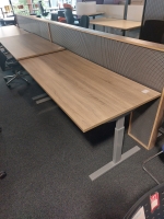 Bureau quick hoogte instelbaar