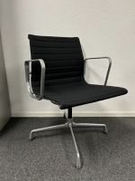 Vitra EA 180 Hopsak