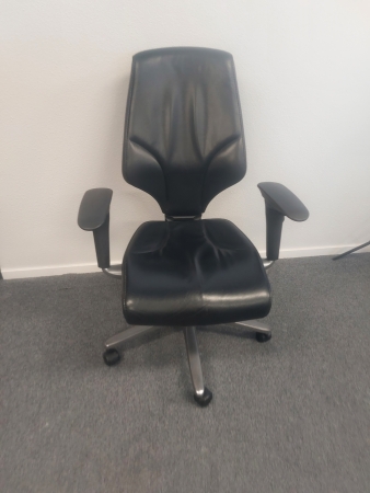 Bureaustoel Giroflex 64 leder