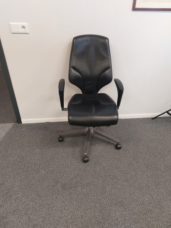 Bureaustoel Giroflex 64 leder