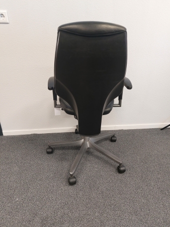 Bureaustoel Giroflex 64 leder