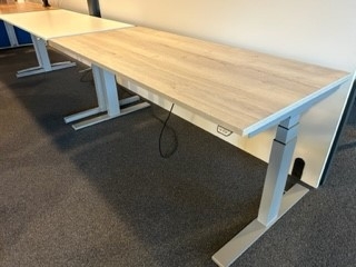 Elektrisch Zit/Sta 180x80cm - 62cm-130HCM