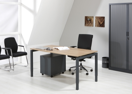 Bureautafel Q-bic 80x80cm