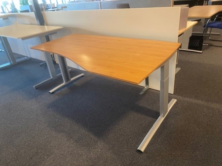 Wing Bureau (Rechts) 180x80/100cm hoogte verstelb.