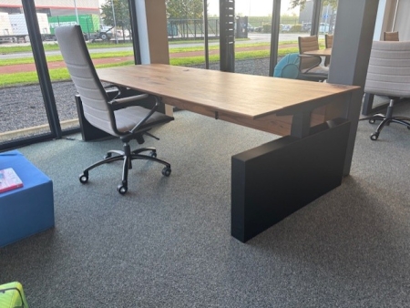 Elektrisch zit/sta bureau 240x100cm Massief Noten! 