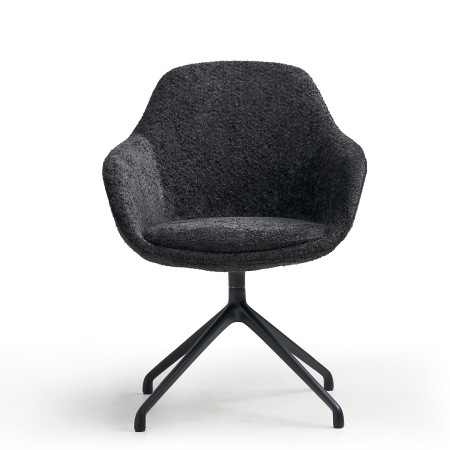 Design fauteuil met armleuningen