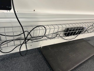 Bureau zit/sta 160x80cm elektrisch verstelbaar (jong gebruikt)